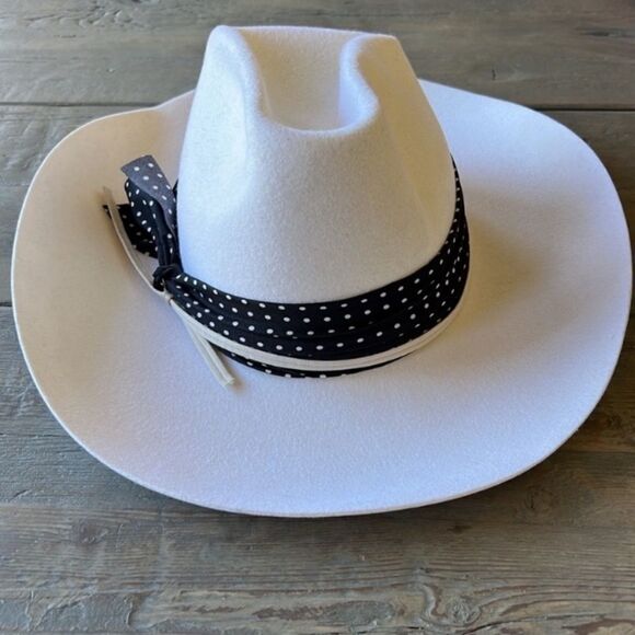 Free People Stacked Dot Felt Hat One Size - Picture 5 of 13